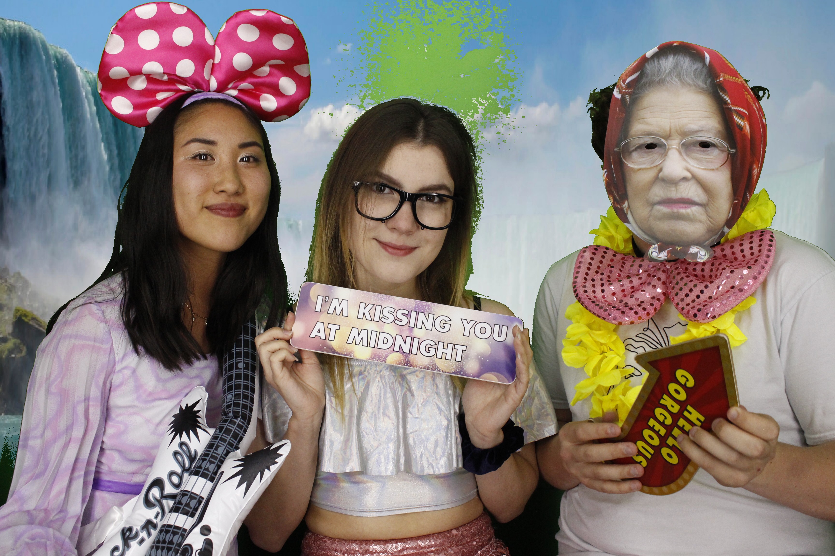 Debbies 21st birthday party | View more photos from the event at gallery.myphotoboothexperience.co.uk/u/MyPhotoBoothExperienceLtd/Debbies-21st-birthday-party